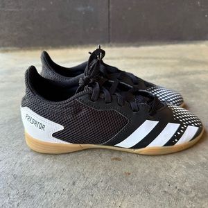 Adidas Predator 20.4 Indoor Soccer Shoes Youth Size 2 Black White Tan